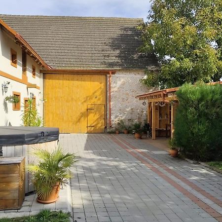 Otto'S Guesthouse Prejmer Bagian luar foto
