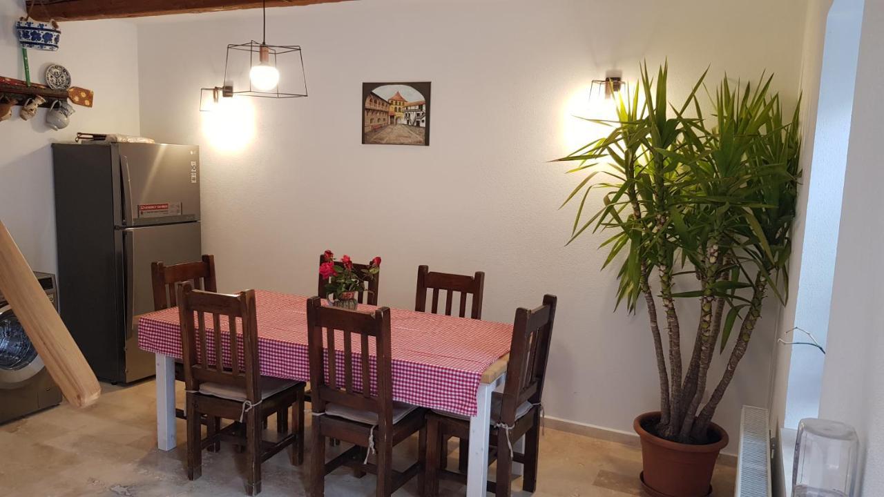 Otto'S Guesthouse Prejmer Bagian luar foto