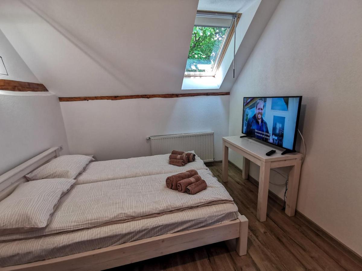 Otto'S Guesthouse Prejmer Bagian luar foto